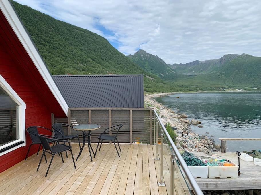 Leilighet I Rorbu Pa Kaldfarnes - Yttersia Senja Exteriér fotografie