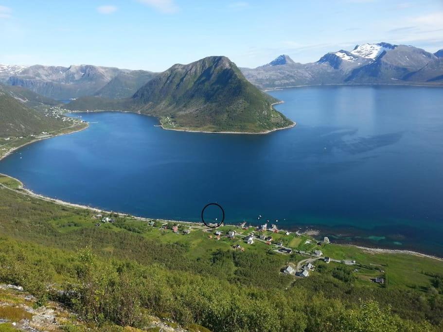 Leilighet I Rorbu Pa Kaldfarnes - Yttersia Senja Exteriér fotografie