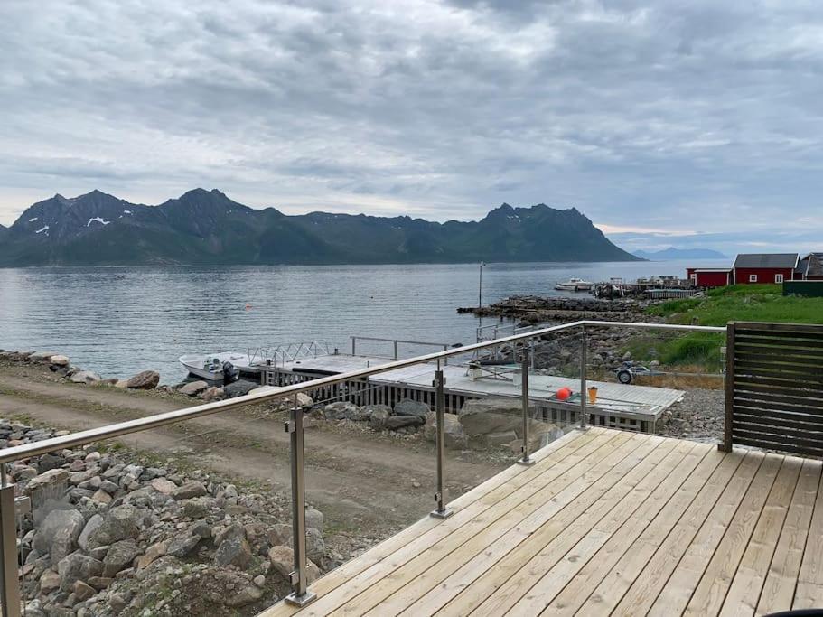 Leilighet I Rorbu Pa Kaldfarnes - Yttersia Senja Exteriér fotografie